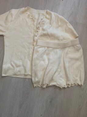 Ivory/ pale yellow Knit Two-Piece Set